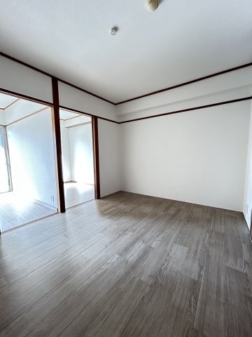 グラディート神戸2