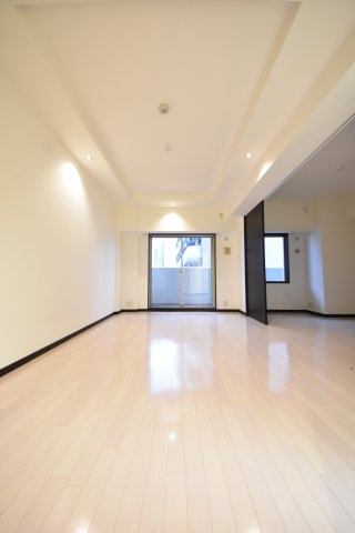 エステムプラザ神戸元町海岸通