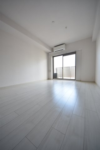 ララプレイス三宮ルミナージュ