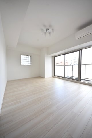 プレジオ日暮通