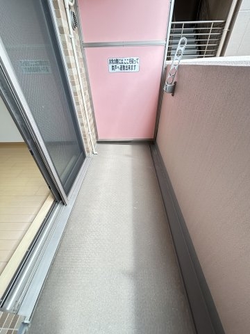 エステムコート神戸ハーバーランド前4ベイライト