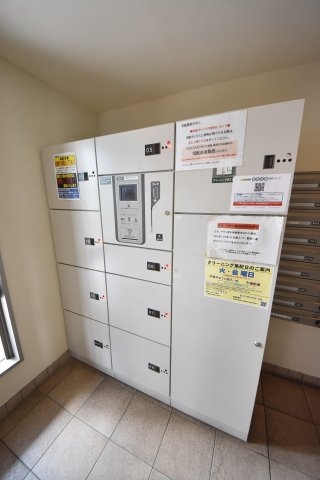 エステムコート神戸ハーバーランド前4ベイライト