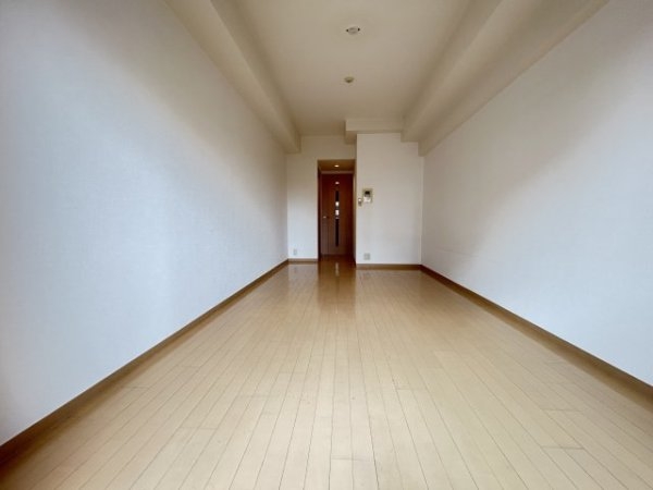 エステムコート神戸ハーバーランド前4ベイライト