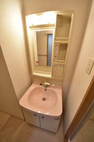 アミーグランコート三宮