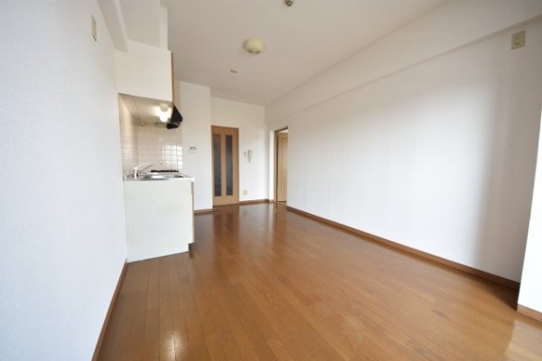 アミーグランコート三宮