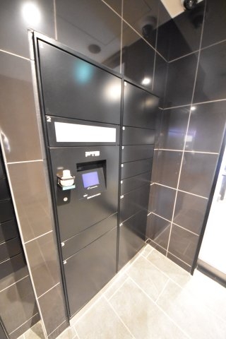 プレサンス三宮セントウエル