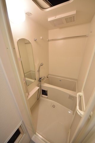 プレサンス三宮セントウエル