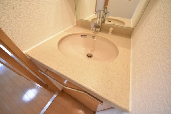 エステムコート新神戸エリタージュ