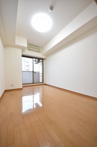 エステムコート新神戸エリタージュ