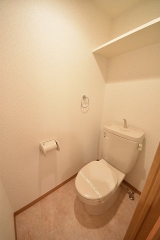 ロイヤルヒル神戸三ノ宮2