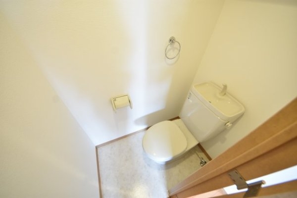 ロイヤルヒル神戸三ノ宮2