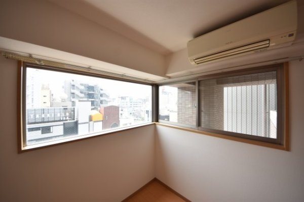 ロイヤルヒル神戸三ノ宮2