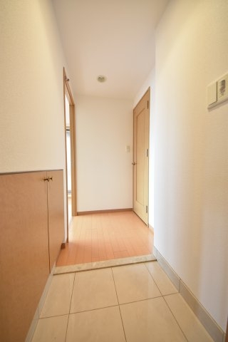 ロイヤルヒル神戸三ノ宮2