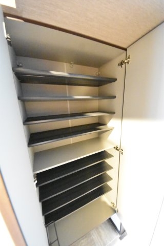 神戸市中央区中山手通２丁目のマンション