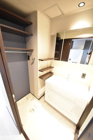 神戸市中央区中山手通２丁目のマンション