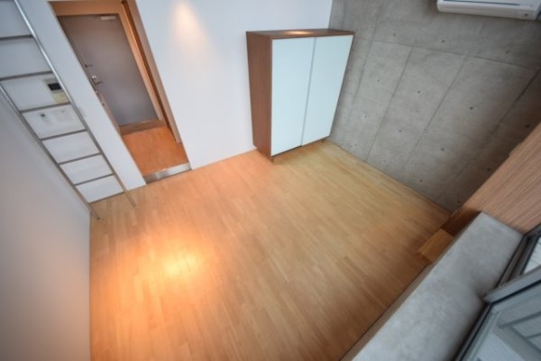 イーストヴィレッジ三宮