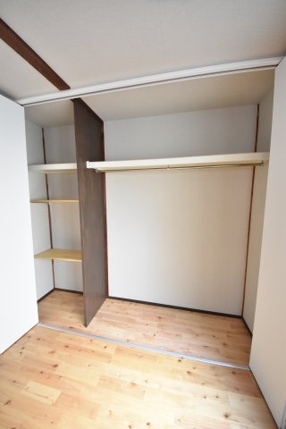 日暮通1丁目貸家