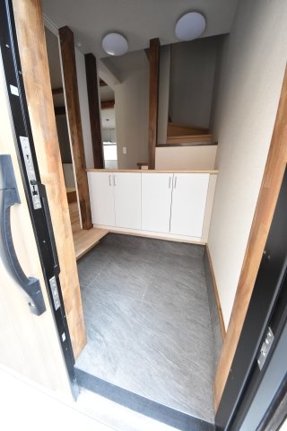 日暮通1丁目貸家