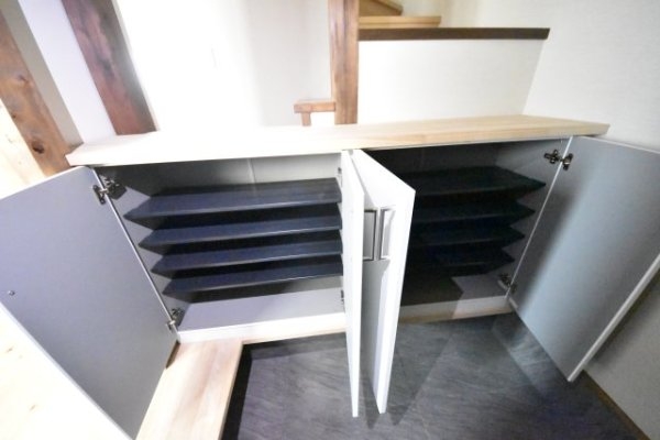 日暮通1丁目貸家