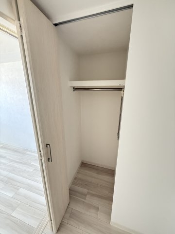 ワールドアイ神戸湊町