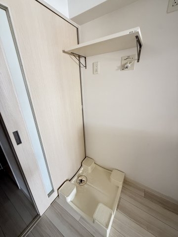 ワールドアイ神戸湊町