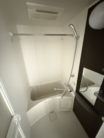 ワールドアイ神戸湊町