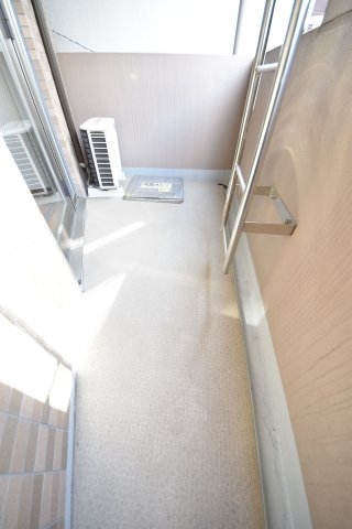 神戸市中央区八幡通１丁目のマンション