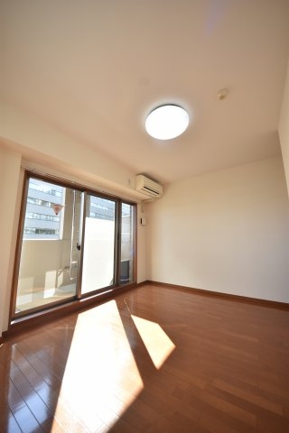 神戸市中央区八幡通１丁目のマンション