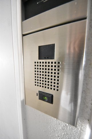 神戸市中央区八幡通１丁目のマンション