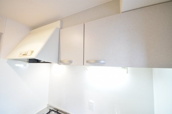 神戸市中央区八幡通１丁目のマンション