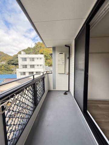 イーストヒルズ平野