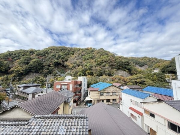 イーストヒルズ平野