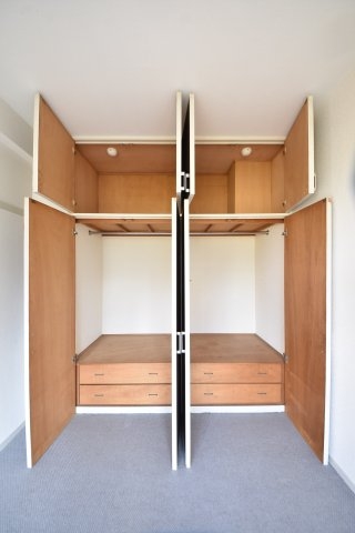 ライオインズマンション三宮磯上公園