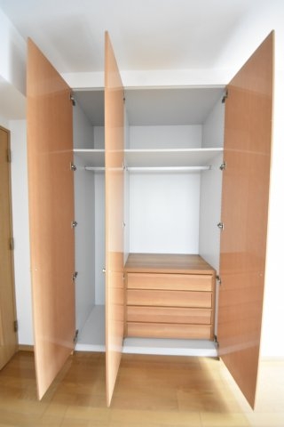 リーガル新神戸パークサイド