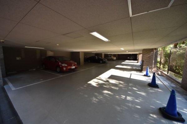 リーガル新神戸パークサイド