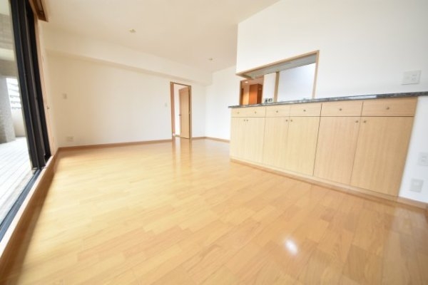 リーガル新神戸パークサイド