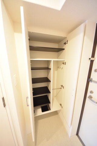 神戸市中央区海岸通３丁目のマンション