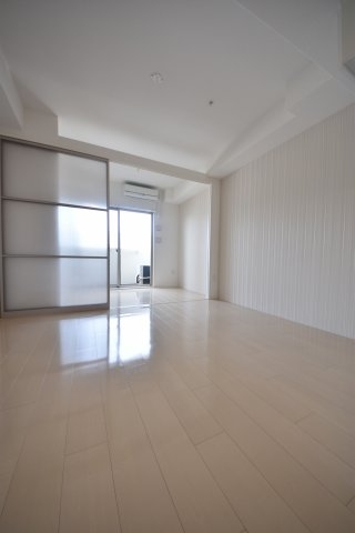 神戸市中央区海岸通３丁目のマンション