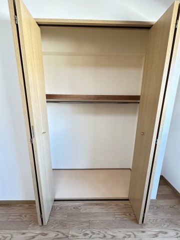 ユニバーサルビル