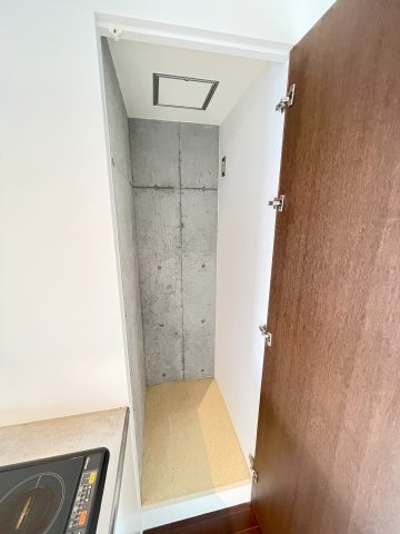 ロイスグラン神戸湊川公園