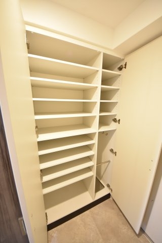 エステムコート神戸湊町