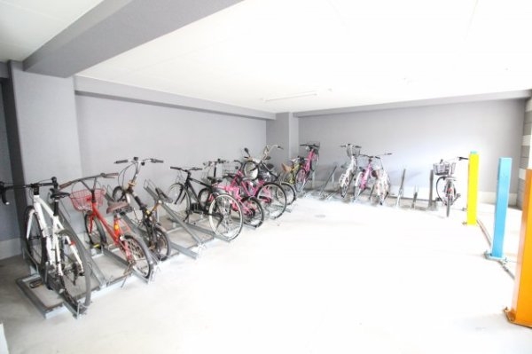 ラ・フォンテ三宮旭