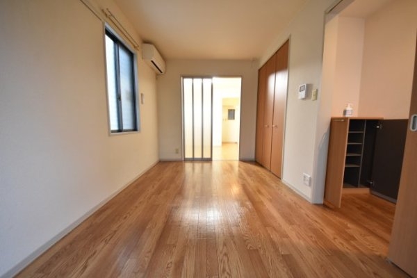 アパートメントフクイ