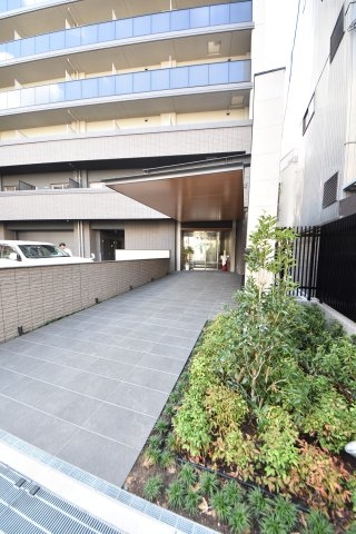 リベルタ元町通