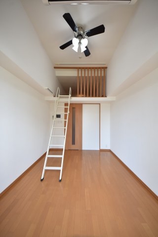 エスムコート神戸県庁前3フィエルテ