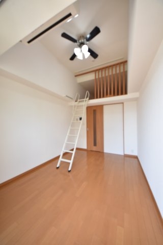 エスムコート神戸県庁前3フィエルテ