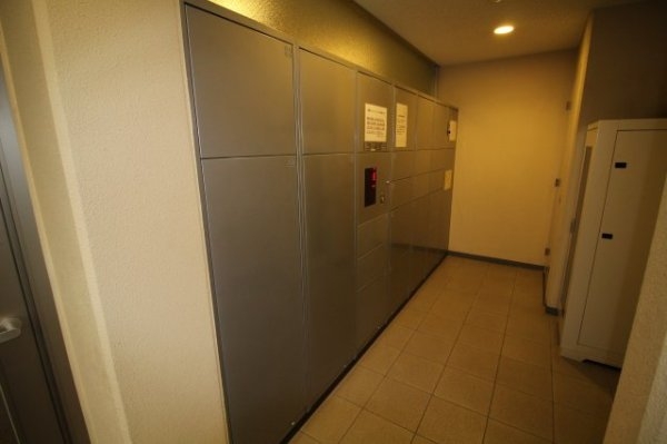 レジディア三宮東