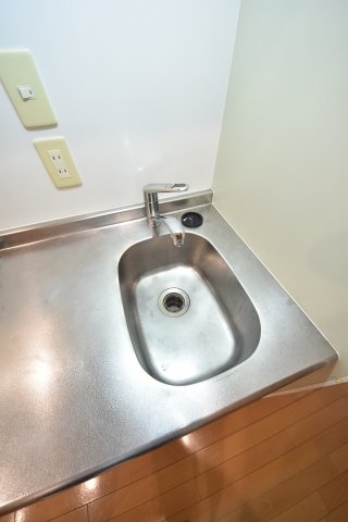 レジディア三宮東