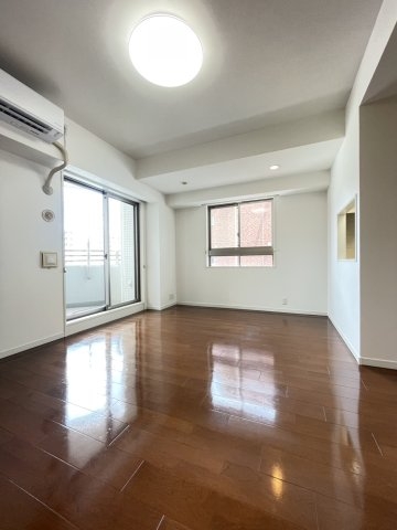 ワコーレ神戸元町アクシア
