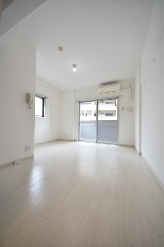 グランシャリオ山本通